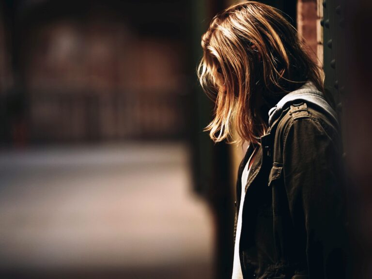 Ajutor social. Ce este, ce valoare are, cine are dreptul sa-l ceara si cine il primeste